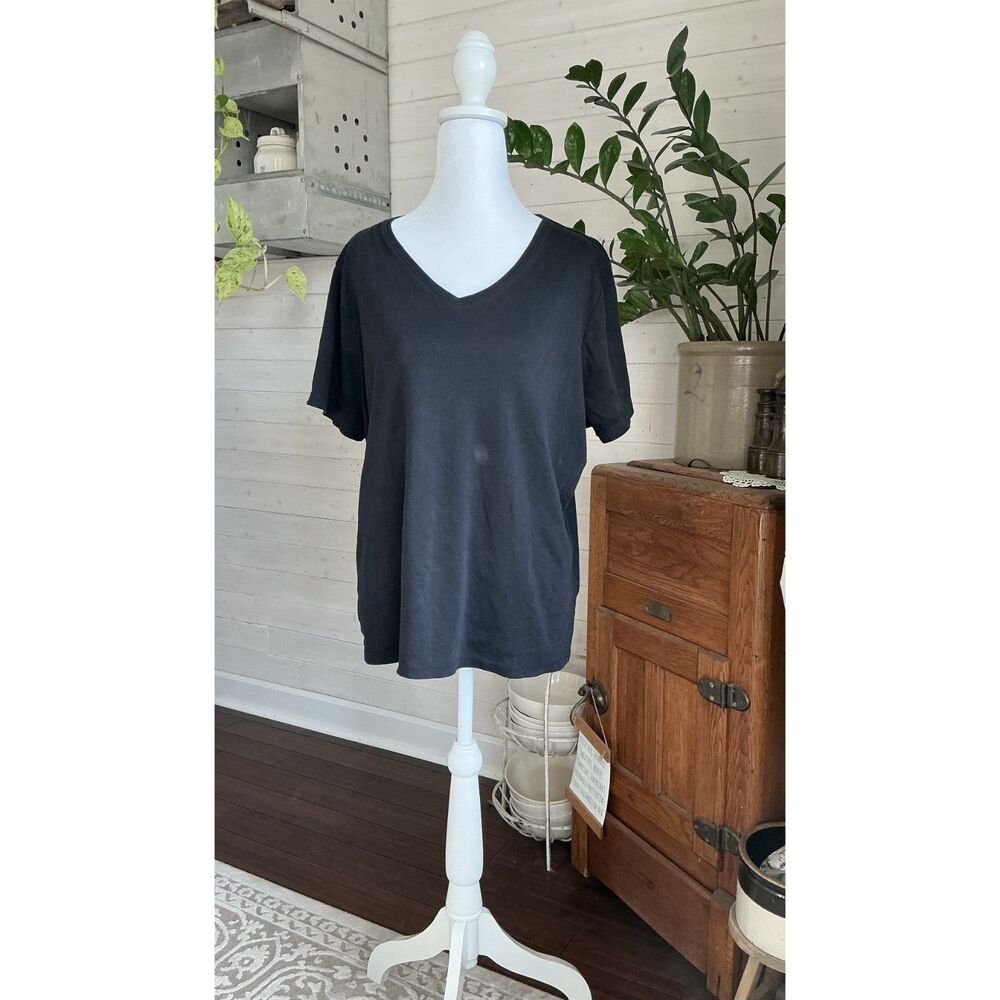 LL Bean Top Womens 2X Plus Black V-Neck Cotton Stretchy Casual Basic Capsule